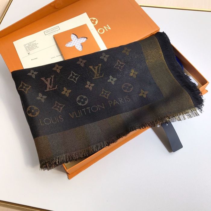 Louis Vuitton Scarf LV00130